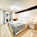 Riviera - Angle Droite - Old Town Promenade Des 3*